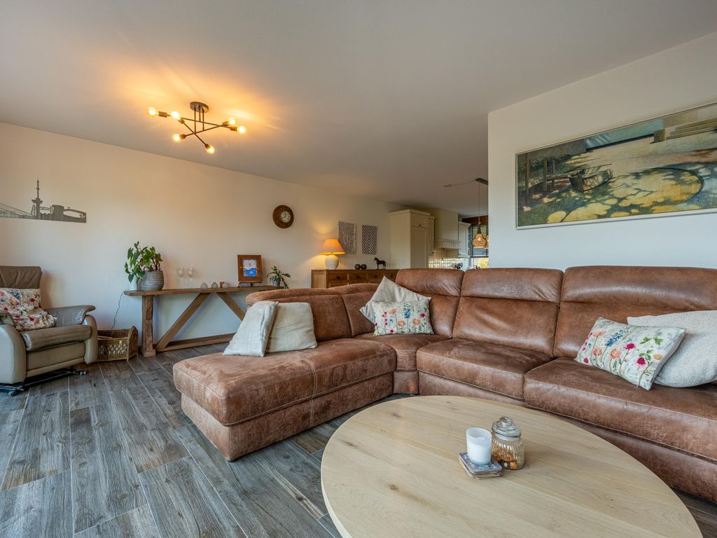 Prins Willem Alexanderln 48, WESTMAAS