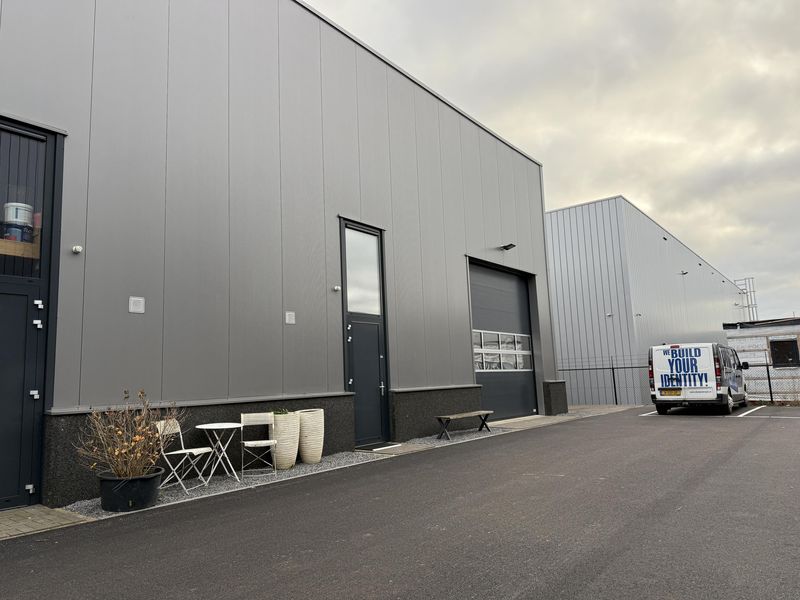 Donkervoortlaan 10, Oud-Beijerland