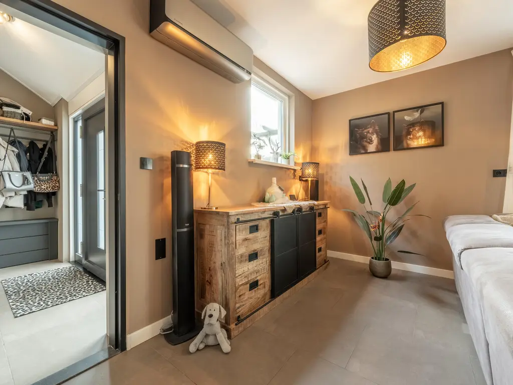 Gravin Sabinastraat 33, ZUID-BEIJERLAND