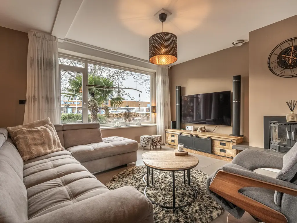 Gravin Sabinastraat 33, ZUID-BEIJERLAND