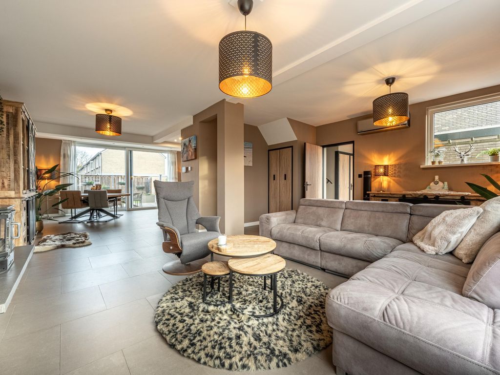 Gravin Sabinastraat 33, ZUID-BEIJERLAND