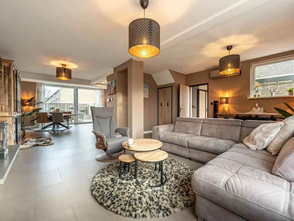 Gravin Sabinastraat 33, ZUID-BEIJERLAND