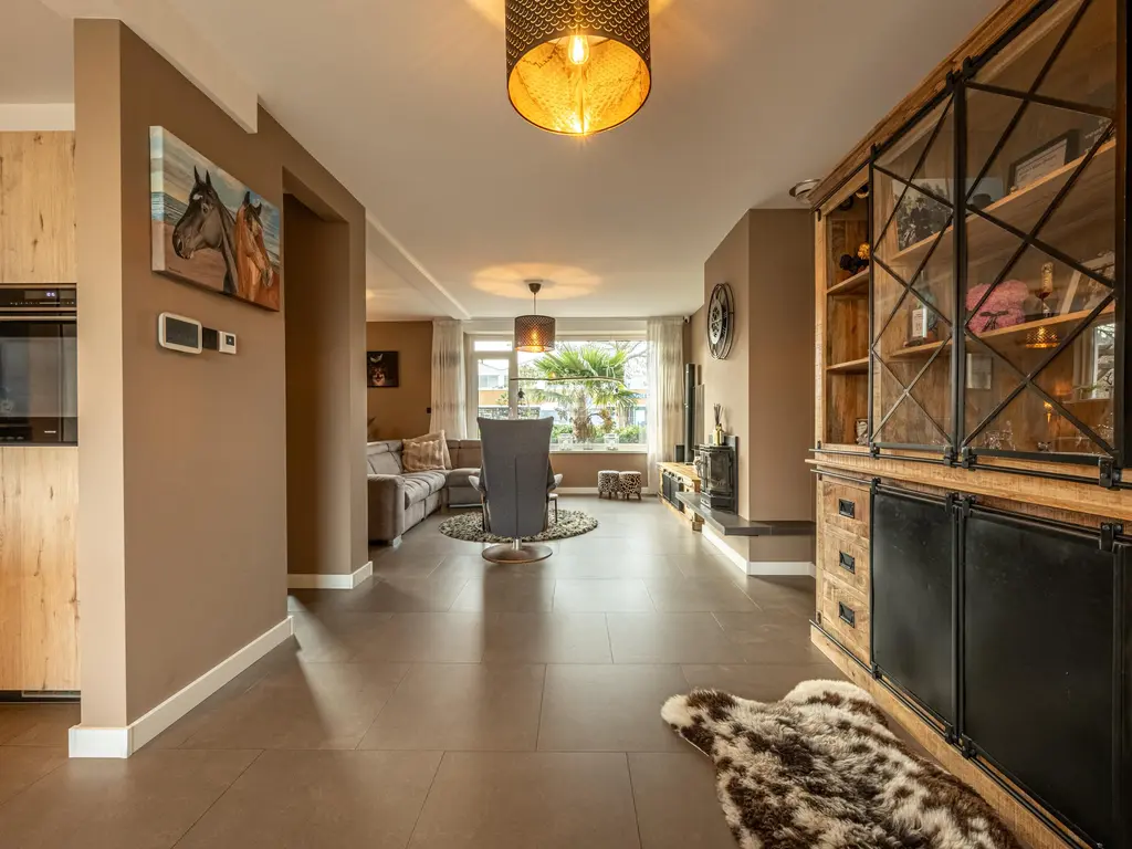 Gravin Sabinastraat 33, ZUID-BEIJERLAND