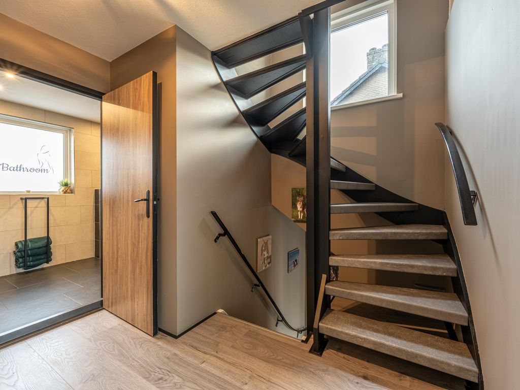 Gravin Sabinastraat 33, ZUID-BEIJERLAND