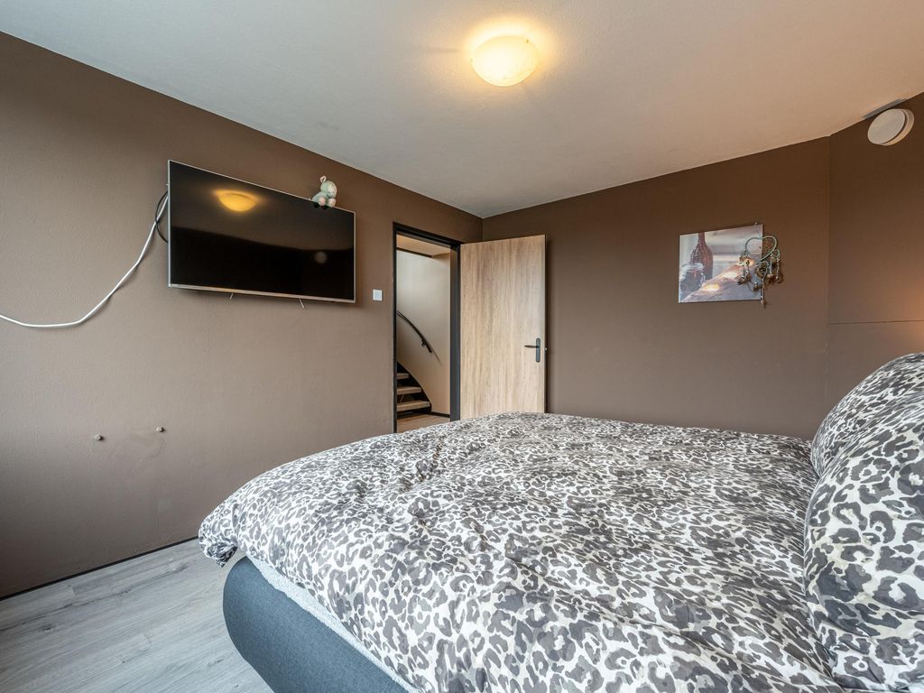 Gravin Sabinastraat 33, ZUID-BEIJERLAND