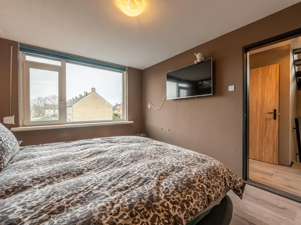 Gravin Sabinastraat 33, ZUID-BEIJERLAND