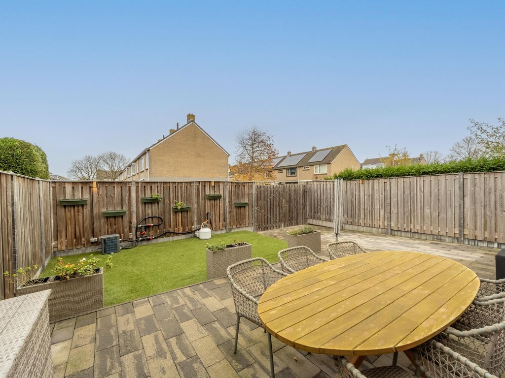 Gravin Sabinastraat 33, ZUID-BEIJERLAND