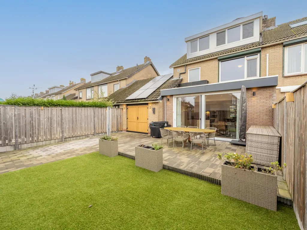 Gravin Sabinastraat 33, ZUID-BEIJERLAND