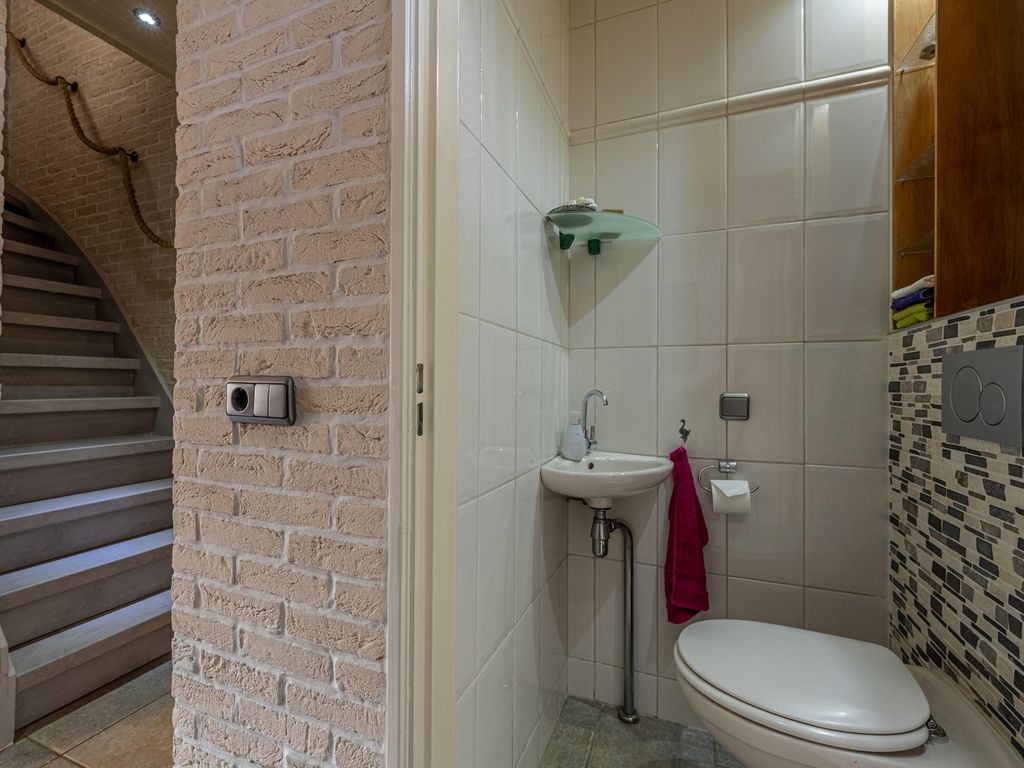 Ravenswey 42, OUD-BEIJERLAND