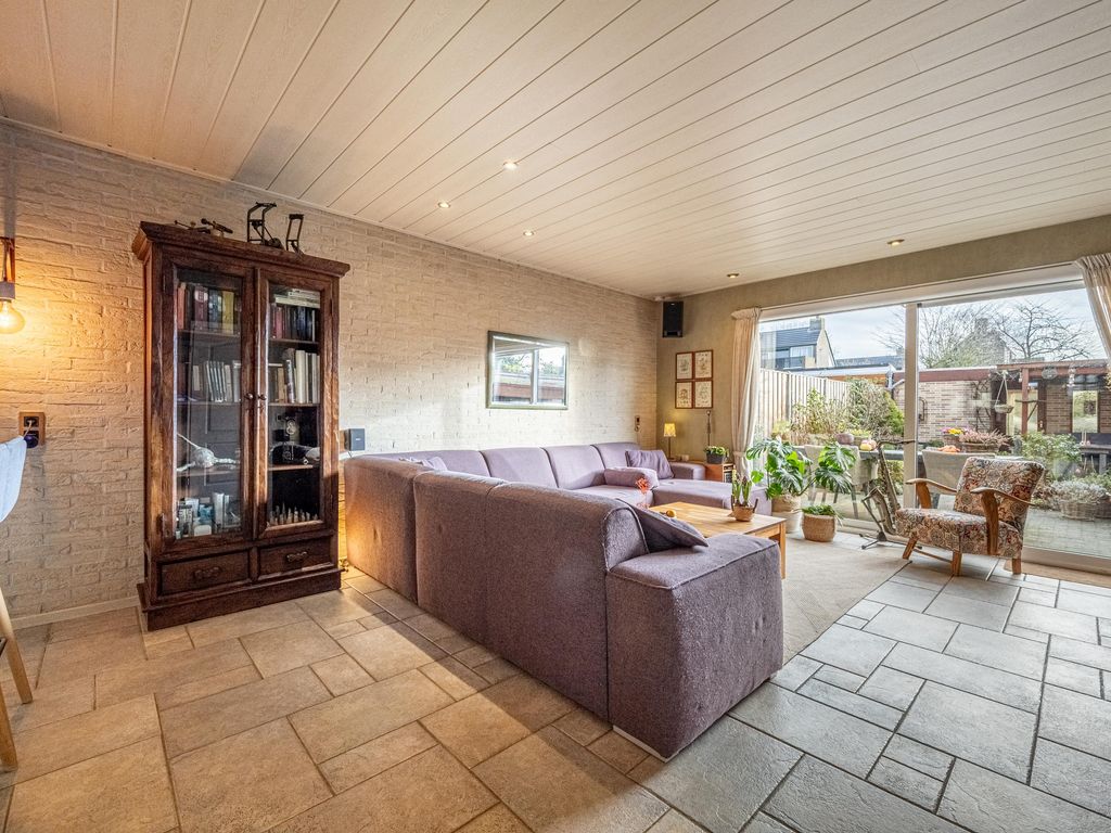 Ravenswey 42, OUD-BEIJERLAND