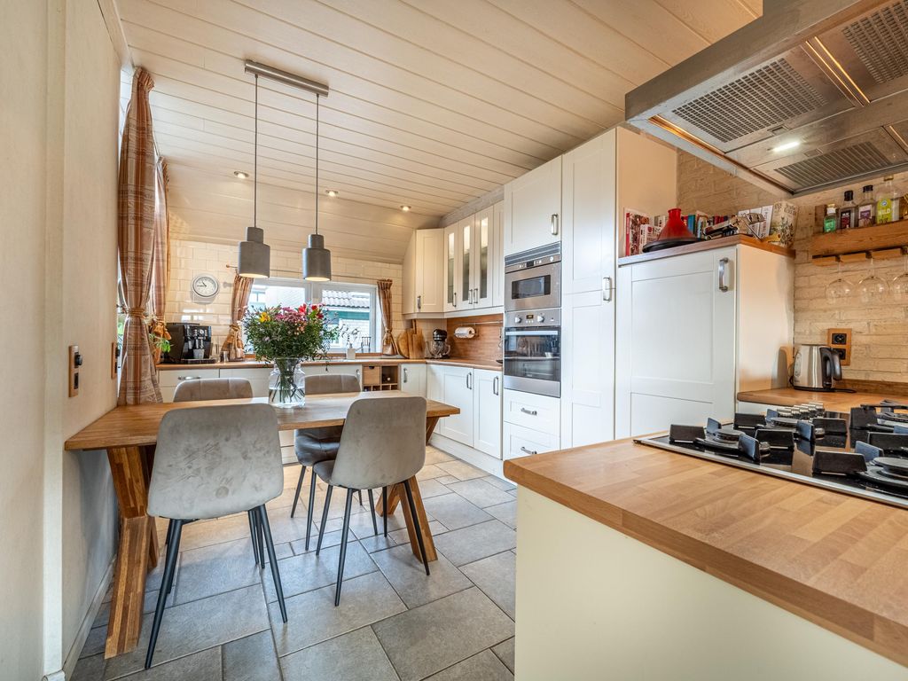 Ravenswey 42, OUD-BEIJERLAND