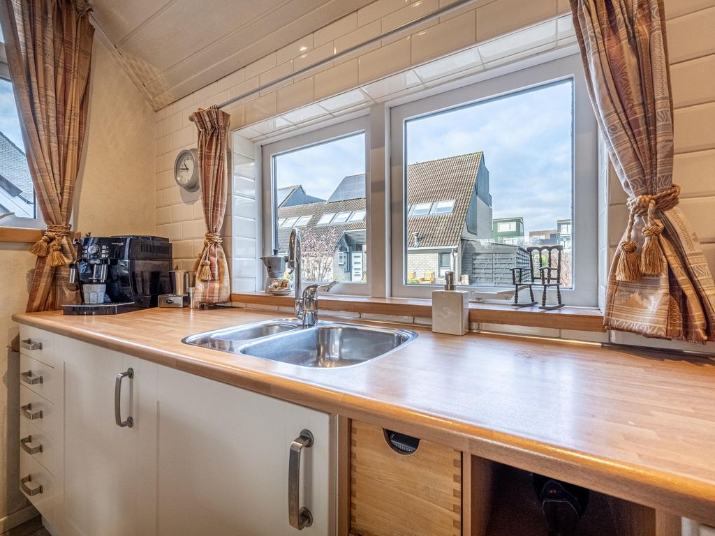 Ravenswey 42, OUD-BEIJERLAND