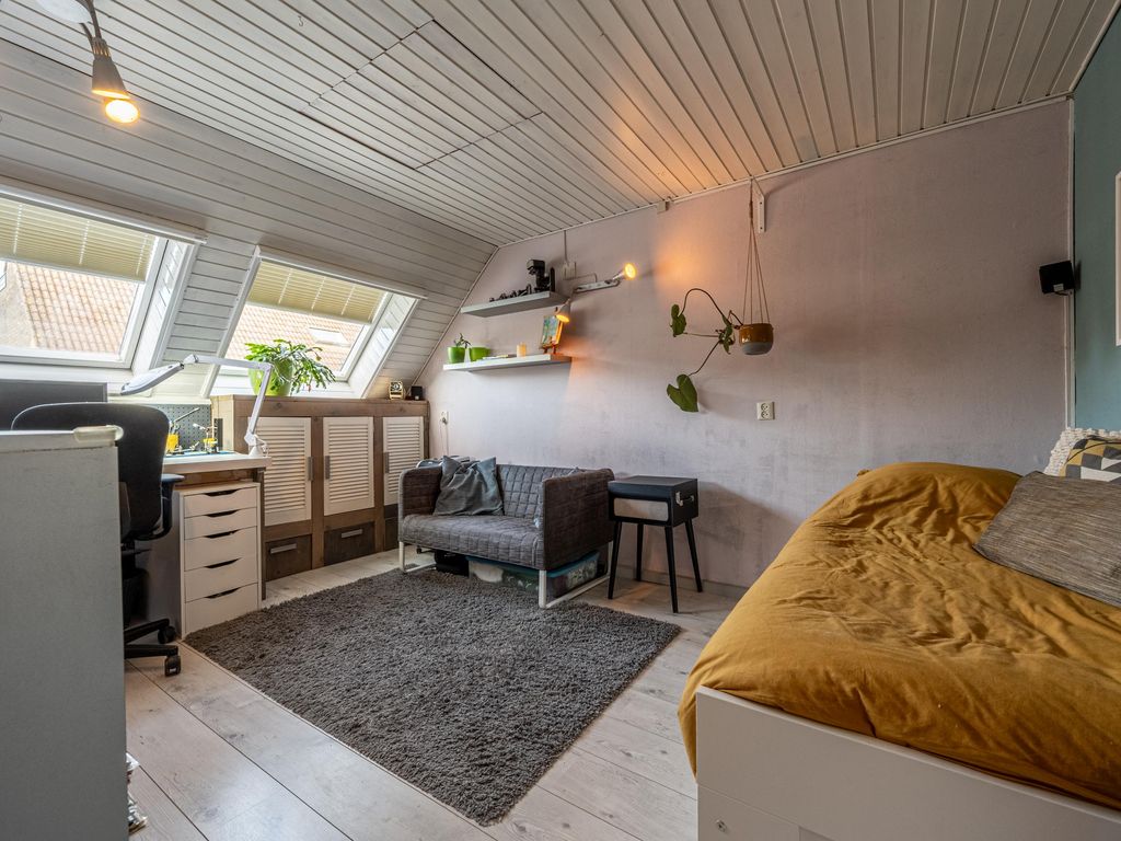 Ravenswey 42, OUD-BEIJERLAND