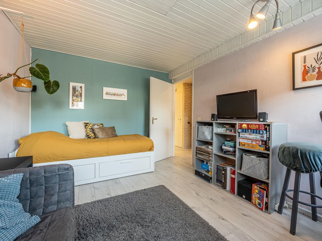 Ravenswey 42, OUD-BEIJERLAND