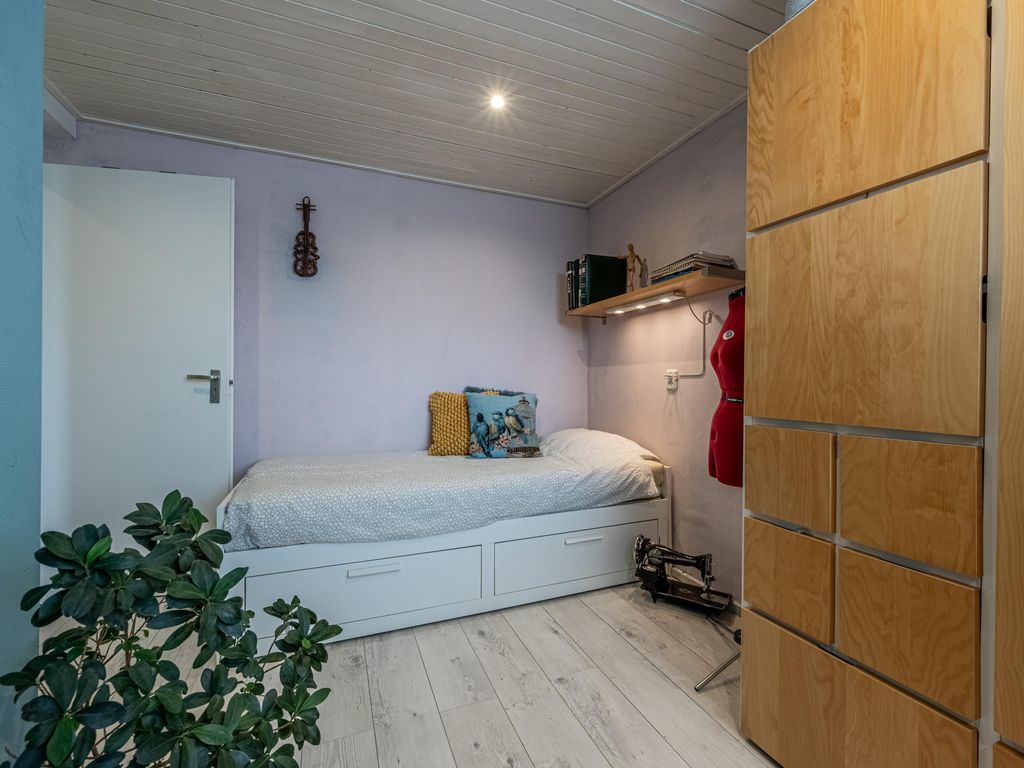 Ravenswey 42, OUD-BEIJERLAND