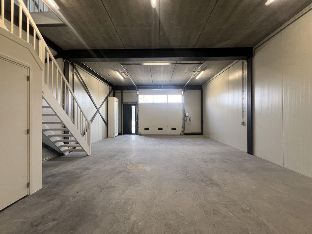 Antonie van Leeuwenhoekstraat 1A 8, Oud-Beijerland