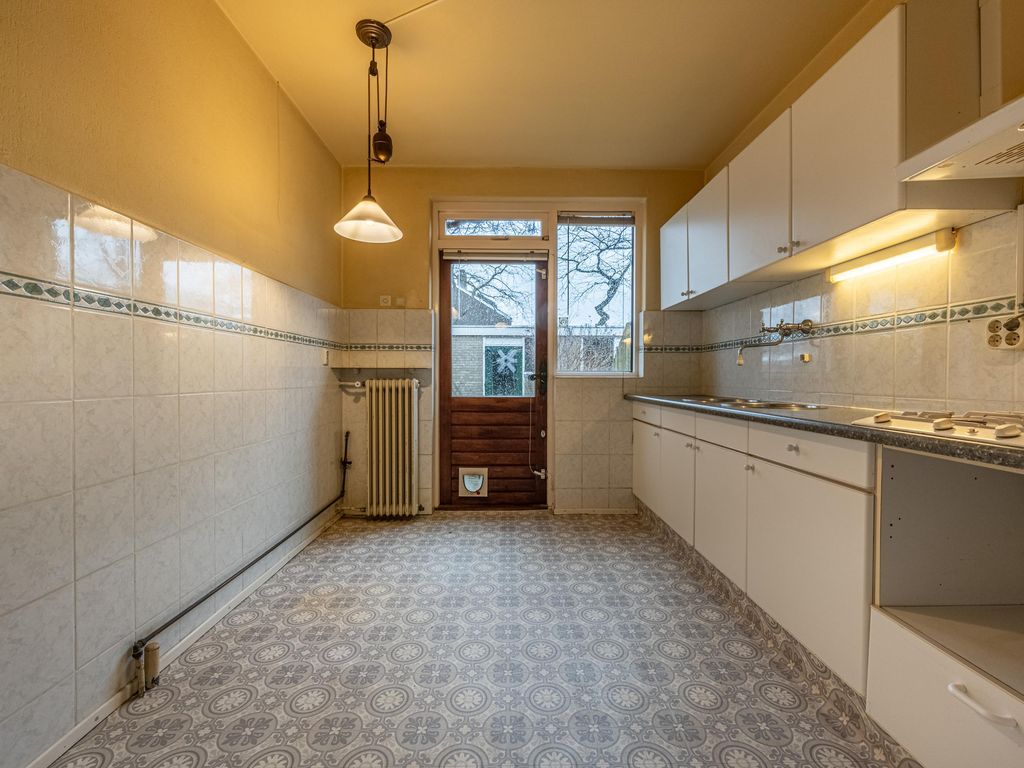 van Ostadestraat 15, OUD-BEIJERLAND