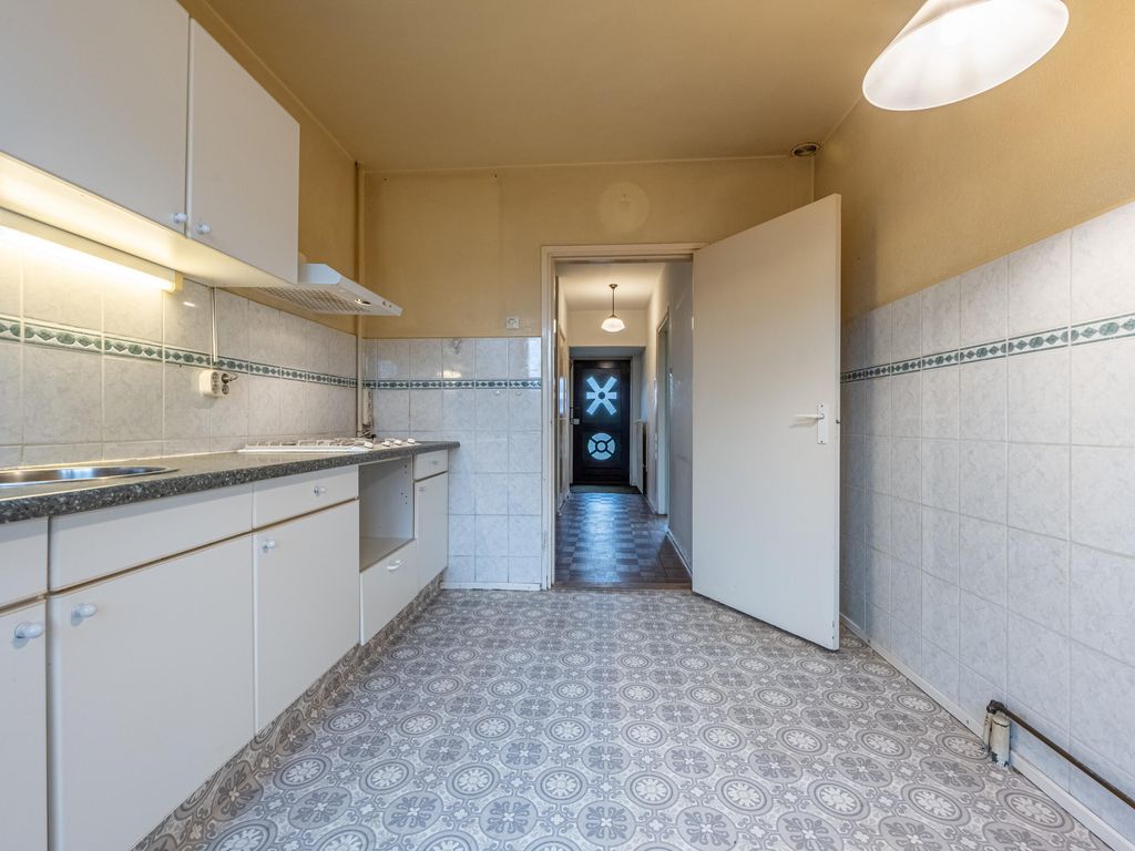 van Ostadestraat 15, OUD-BEIJERLAND