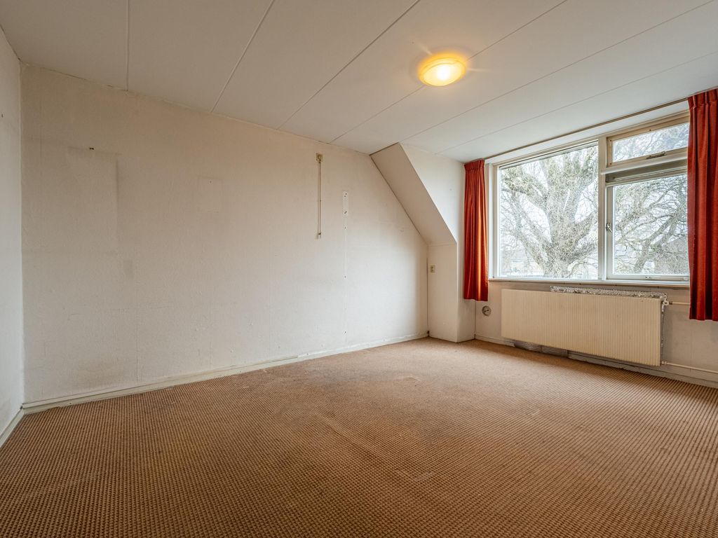 van Ostadestraat 15, OUD-BEIJERLAND