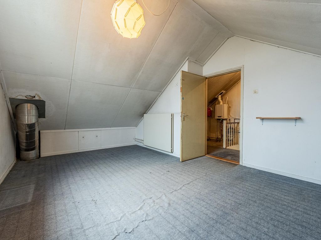 van Ostadestraat 15, OUD-BEIJERLAND