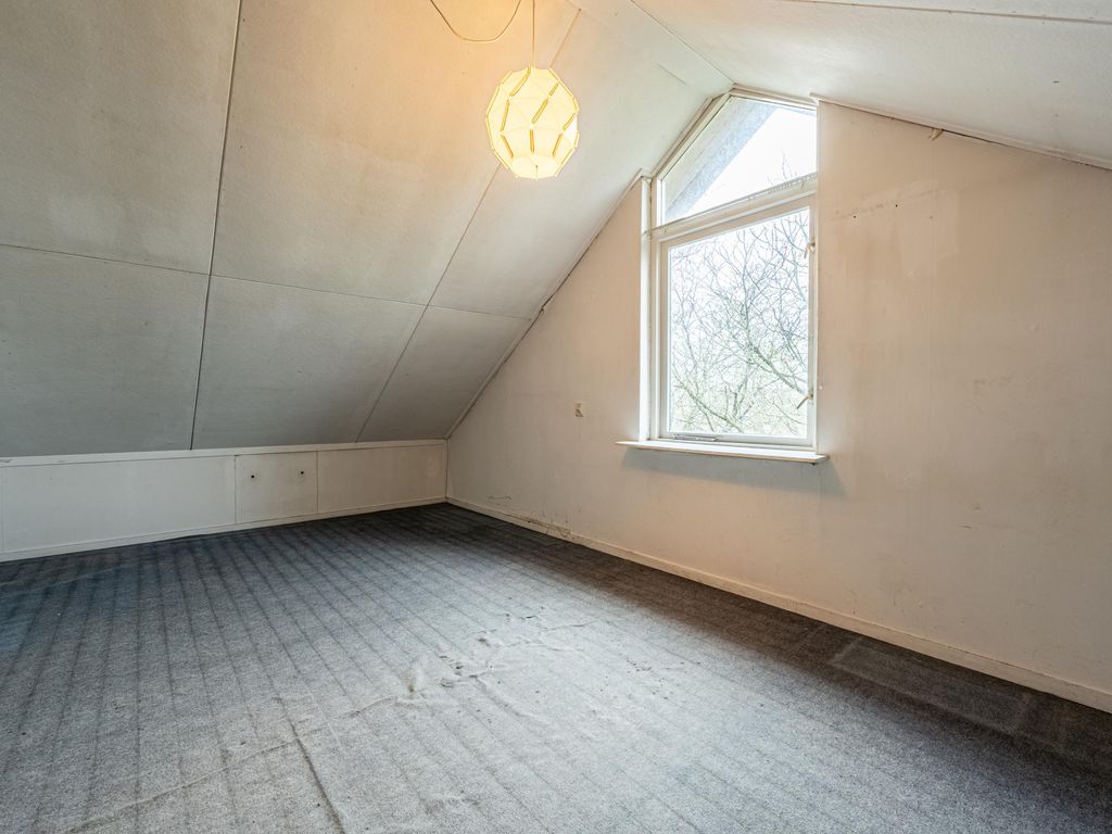 van Ostadestraat 15, OUD-BEIJERLAND