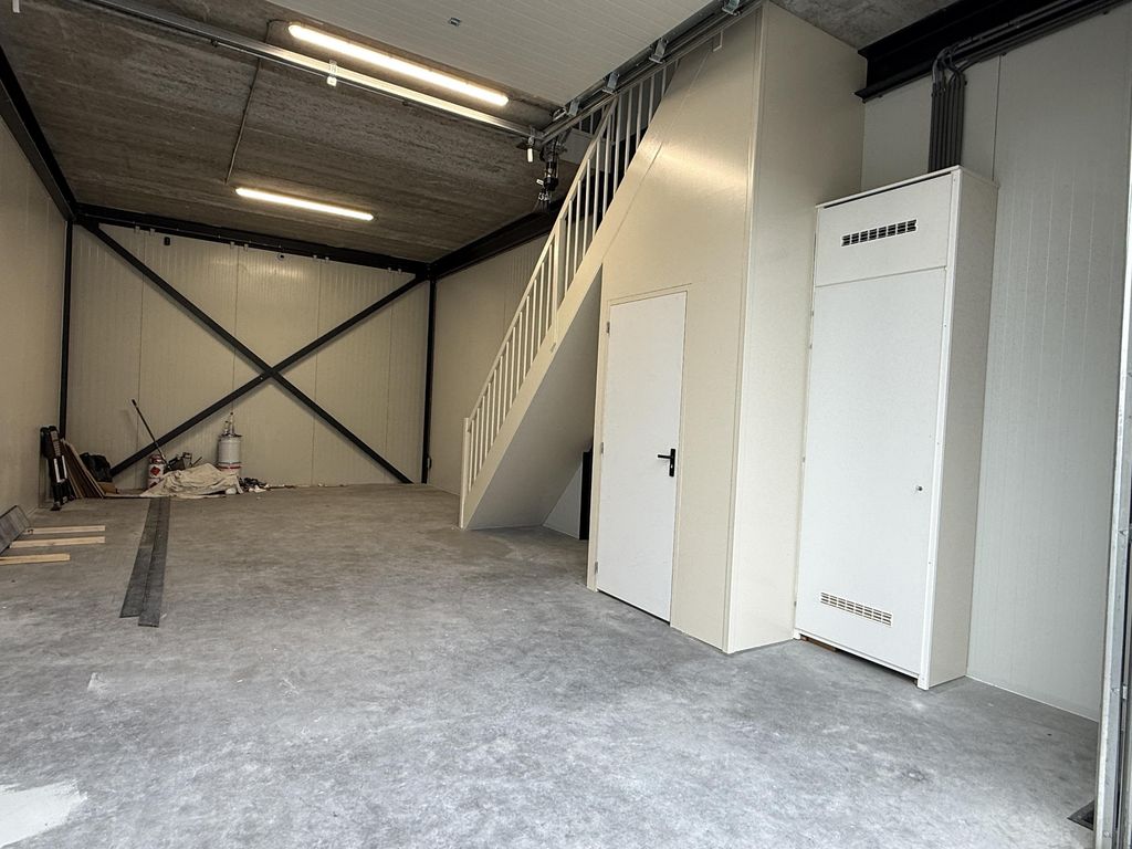 Antonie van Leeuwenhoekstraat 1A 1, Oud-Beijerland