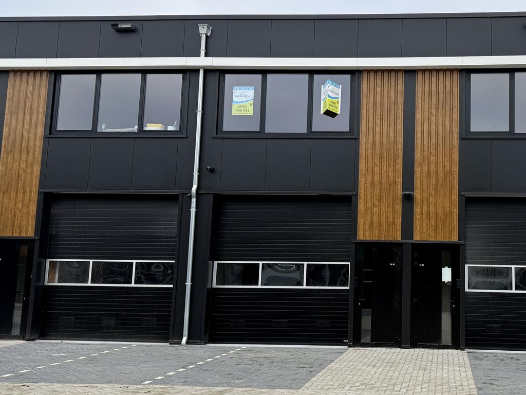 Antonie van Leeuwenhoekstraat 1A 1, Oud-Beijerland