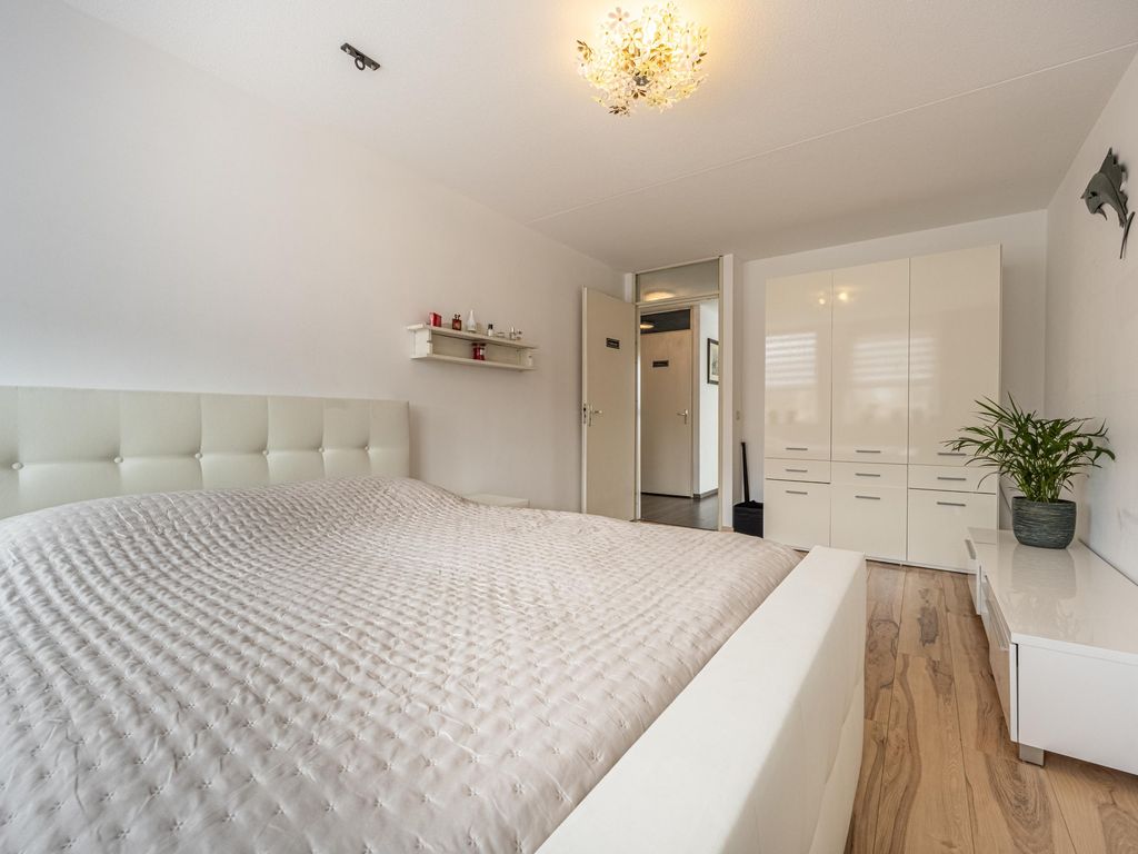 Vierwiekenplein 5, OUD-BEIJERLAND