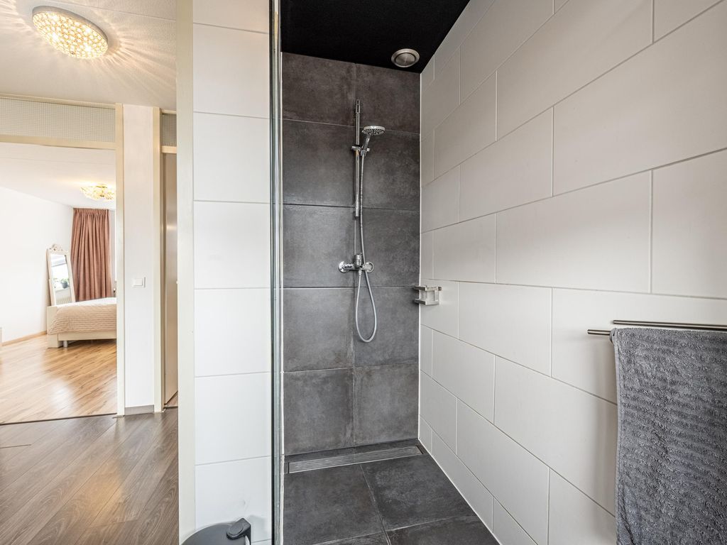 Vierwiekenplein 5, OUD-BEIJERLAND