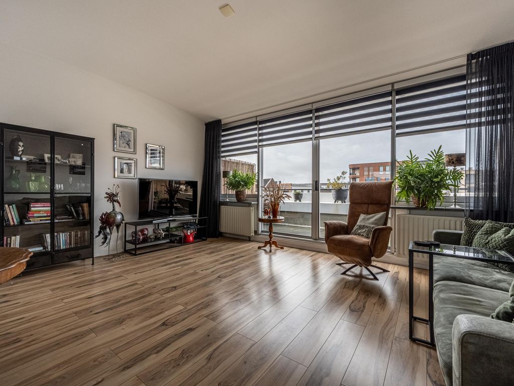 Vierwiekenplein 5, OUD-BEIJERLAND