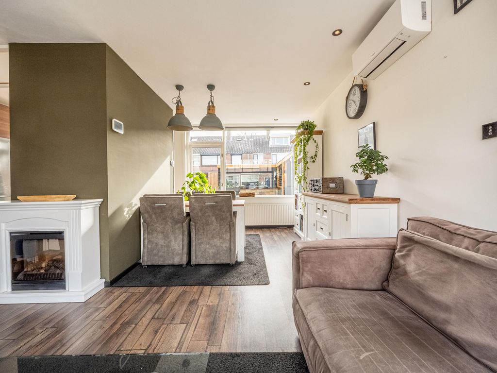 Magnoliastraat 15, OUD-BEIJERLAND