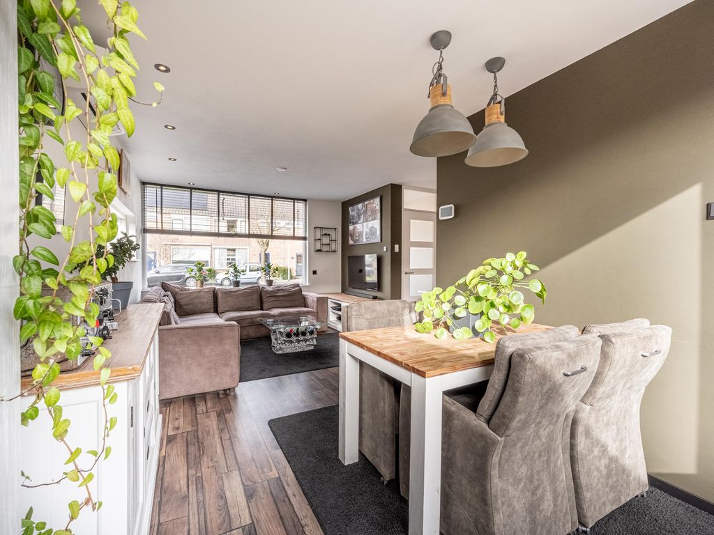 Magnoliastraat 15, OUD-BEIJERLAND