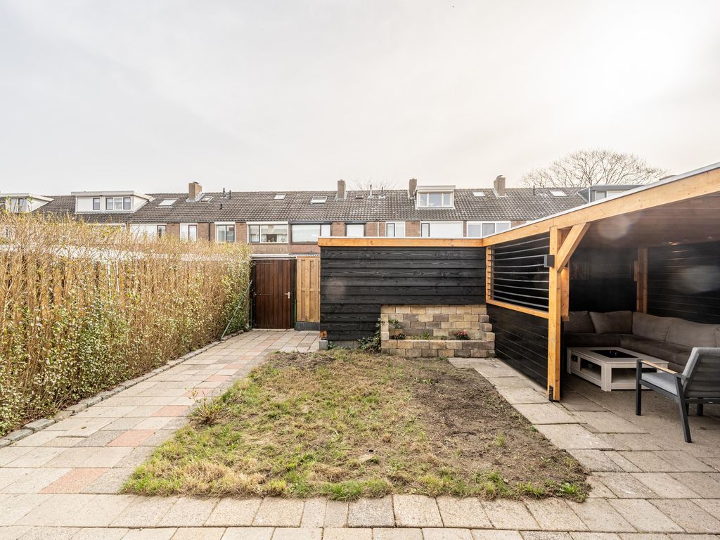 Magnoliastraat 15, OUD-BEIJERLAND