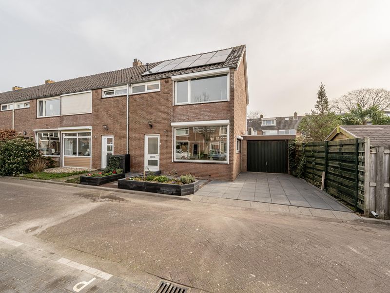 Magnoliastraat 15, OUD-BEIJERLAND