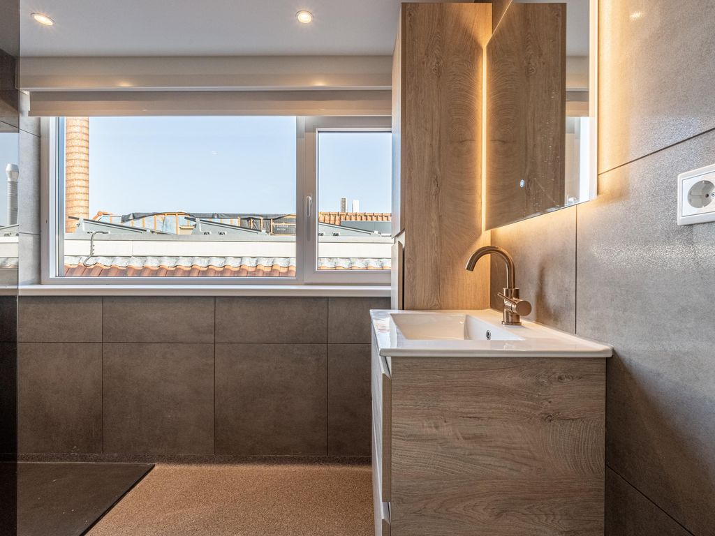 Gedempte Spui 16C, Oud-Beijerland