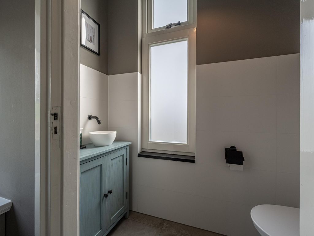 Dorpsstraat 1, Heinenoord