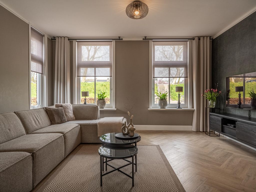 Dorpsstraat 1, Heinenoord