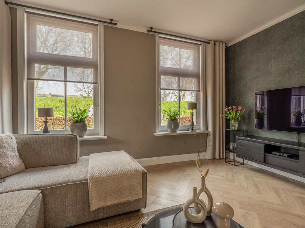 Dorpsstraat 1, Heinenoord