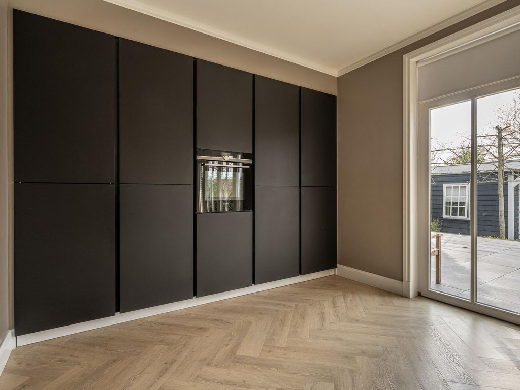 Dorpsstraat 1, Heinenoord