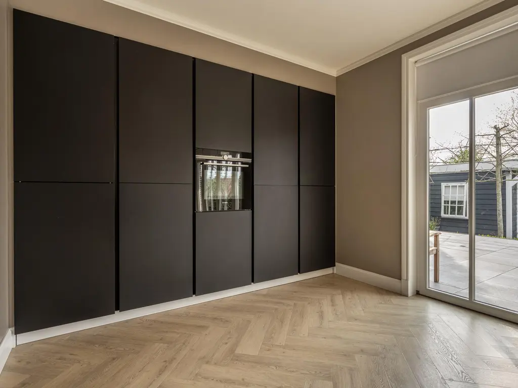 Dorpsstraat 1, HEINENOORD