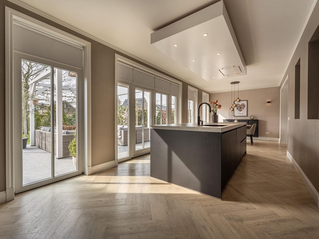 Dorpsstraat 1, Heinenoord