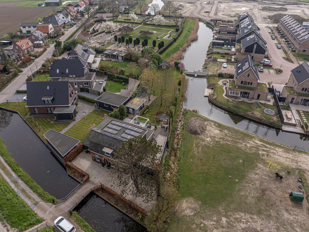 Dorpsstraat 1, Heinenoord