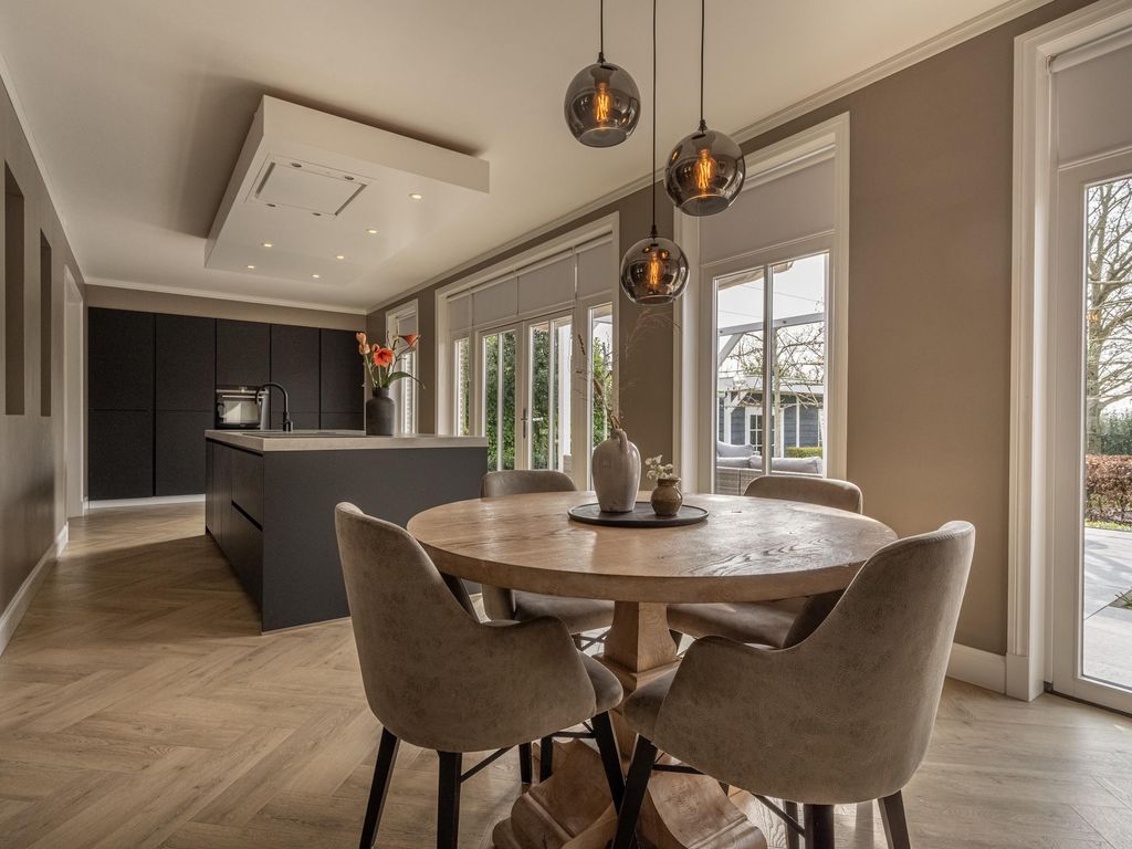 Dorpsstraat 1, Heinenoord