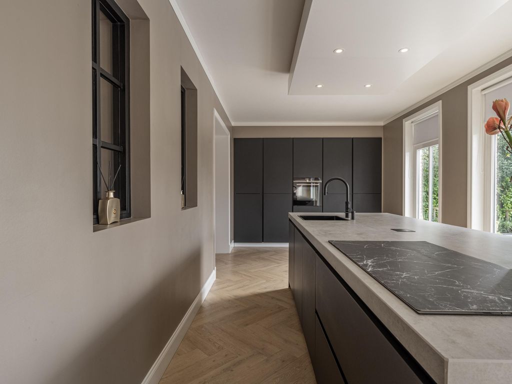 Dorpsstraat 1, Heinenoord