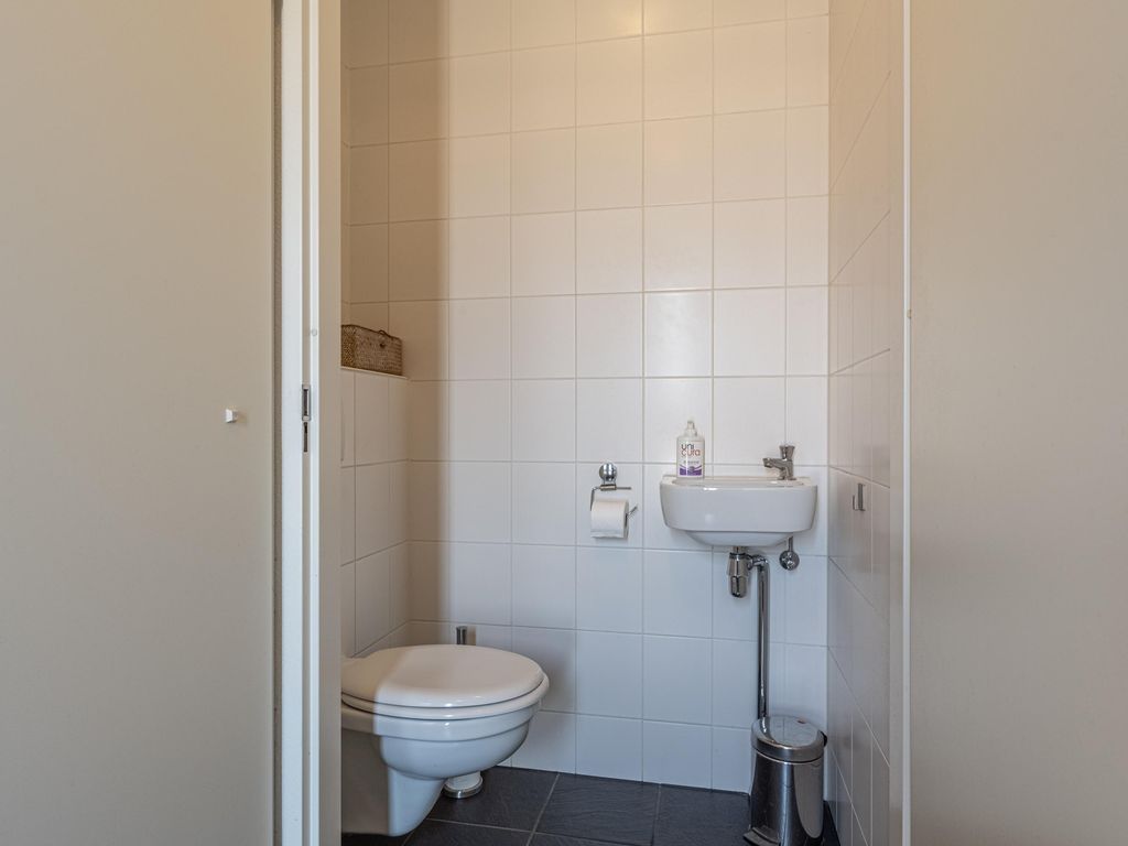 Opper Van Treurenstraat 56, HEINENOORD