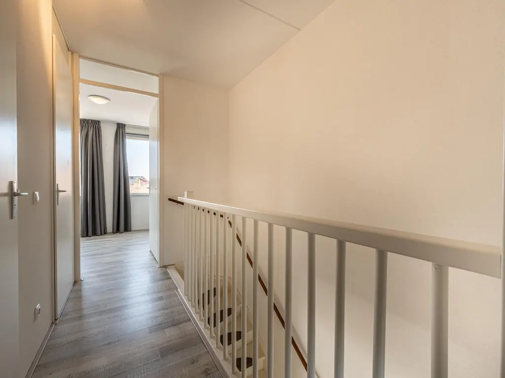 Opper Van Treurenstraat 56, HEINENOORD