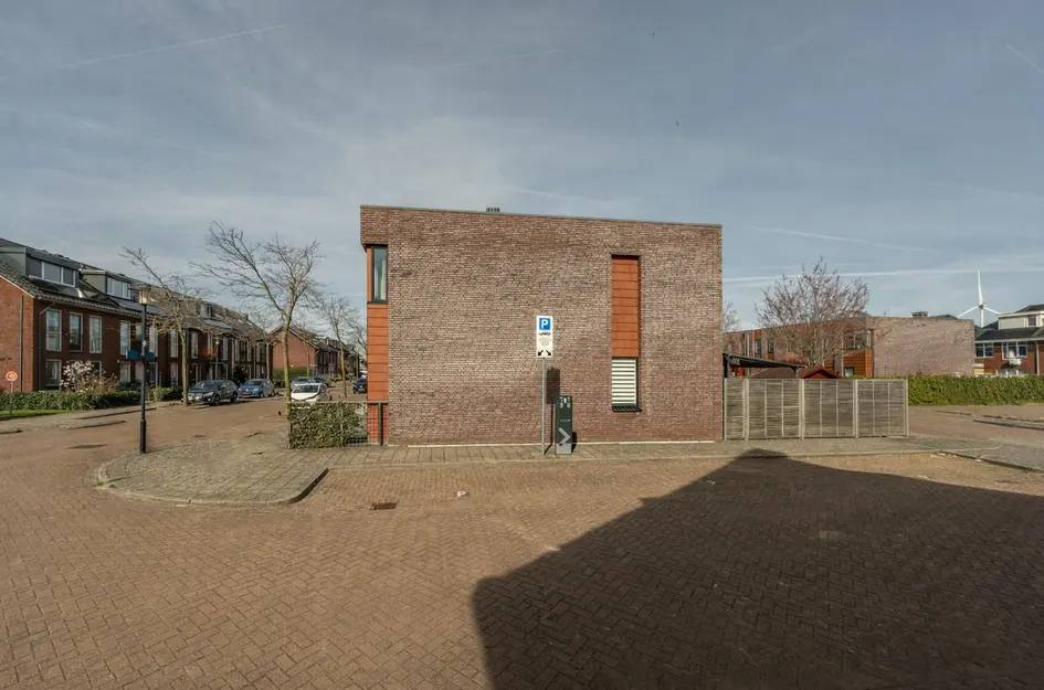 Opper Van Treurenstraat 56