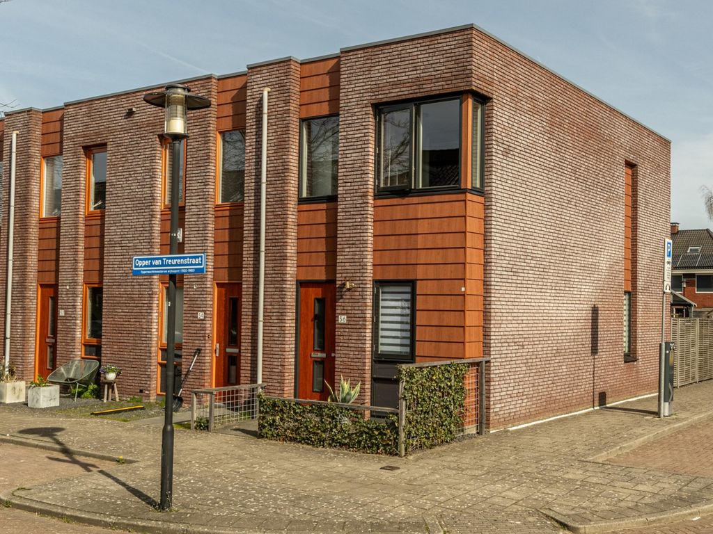 Opper Van Treurenstraat 56, HEINENOORD