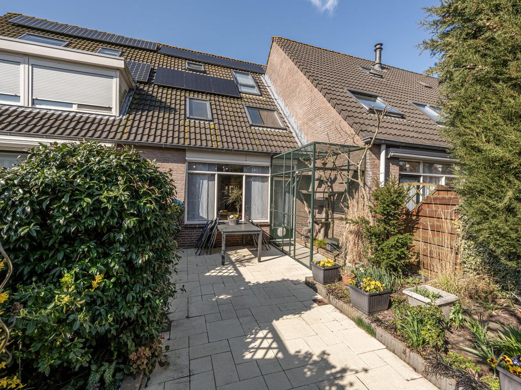 Martin Luther Kingerf 23, OUD-BEIJERLAND