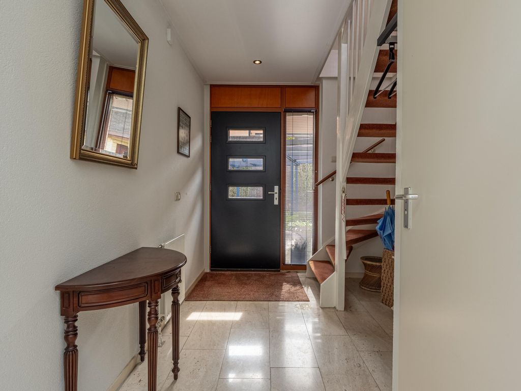 Dokter Duyvendakhof 28, Oud-Beijerland